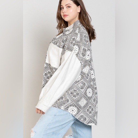 #113 D12 POL Plus Size paisley printed twill jacket - Picture 4 of 5